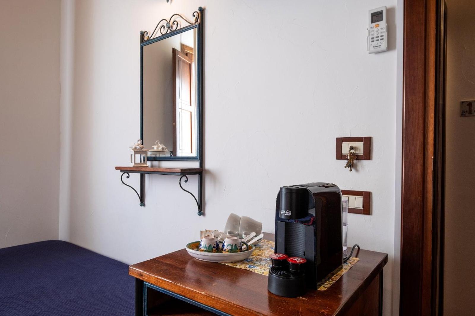 Ai Dammusi Rooms San Vito Lo Capo Eksteriør bilde